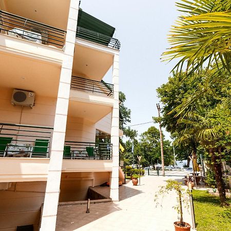 Stefanidis Platani Beach Aparthotel Stavros  Exterior foto